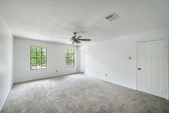 8011 Pinyon Creek Ct-29