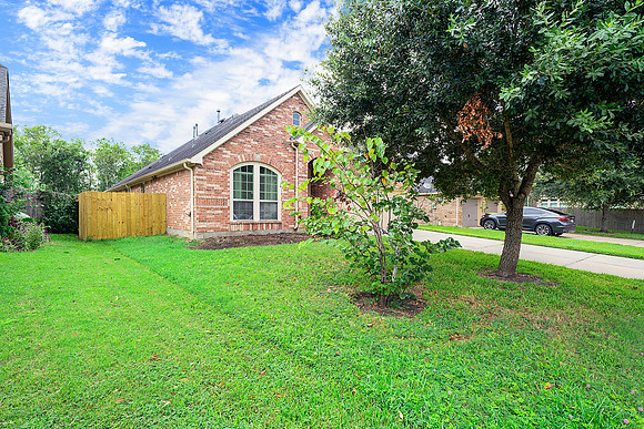 2942 Driftwood Bend Dr-16