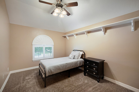 20414 Canyon Shadow Dr-30