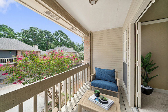 5515 Strack Rd staged-6