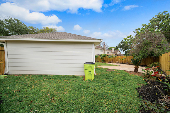 1718 Hilton Head Dr-34