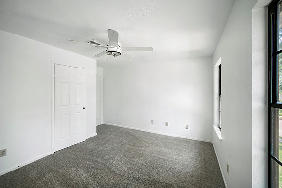 8011 Pinyon Creek Ct-27