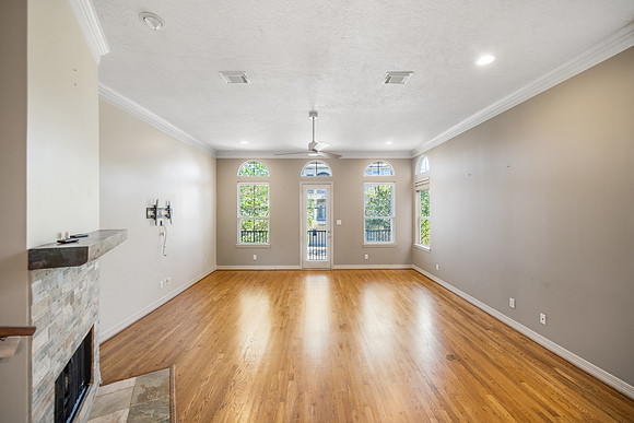 707 Knox-17