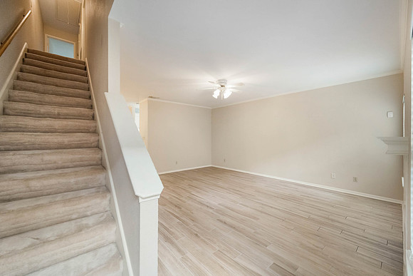 9800 Pagewood 3006-6