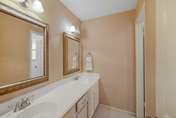 8107 Tall Firs ln-21