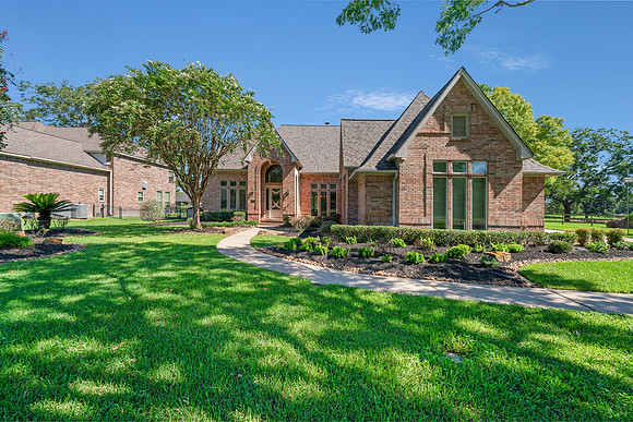 32236 Watersmeet Dr-4