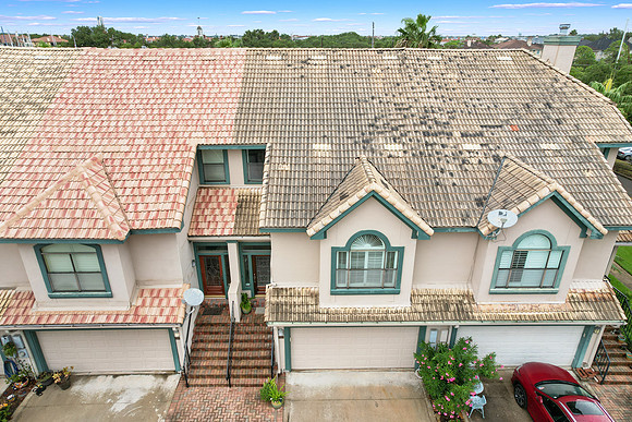 452MarinersDr-46
