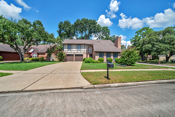 8107 Tall Firs ln-1