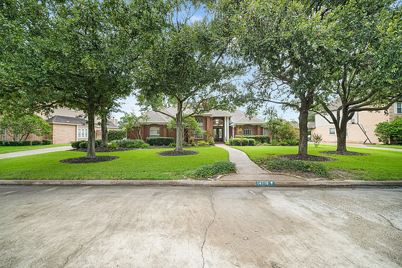 14718 Sandy Creek Dr-1