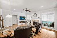 18102 Hampton Oak-140