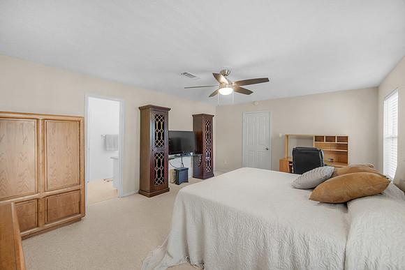 8107 Tall Firs ln-25
