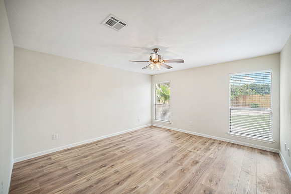 1718 Hilton Head Dr-25