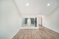 1718 Hilton Head Dr-9